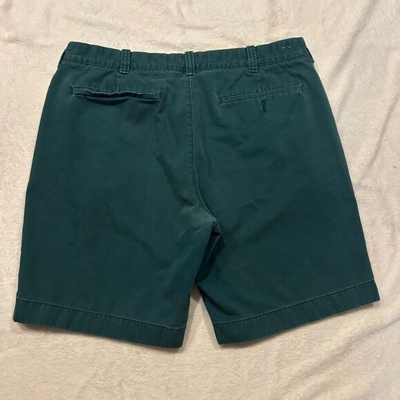 J. Crew Men Shorts Sz: 35 100% Cotton basic flat front - Picture 2 of 6